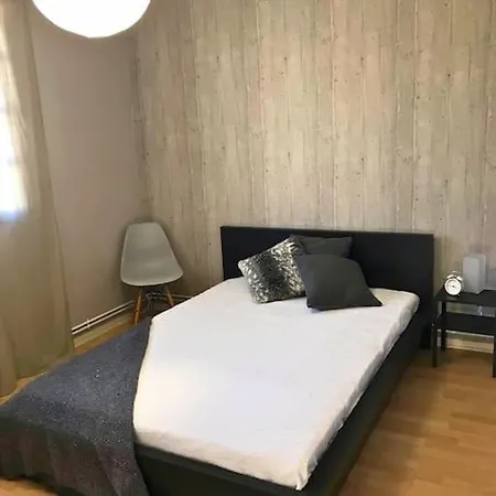 Apartment Maison Medicis - T5 Spacieuse Et Calme En - Emplacement Ideal