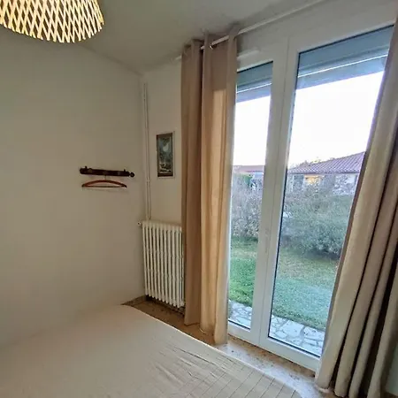 Appartement Maison Medicis - T5 Spacieuse Et Calme En - Emplacement Ideal *
