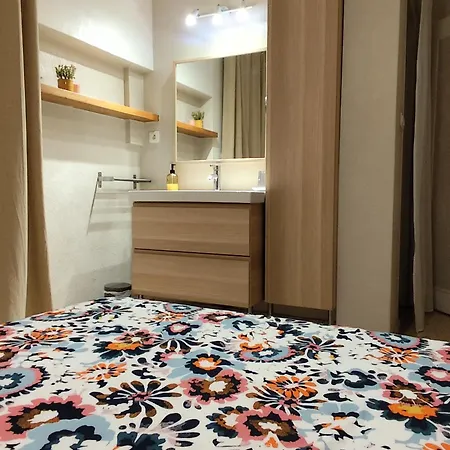 Appartement Maison Médicis - T5 Spacieuse Et Calme En - Emplacement Idéal *